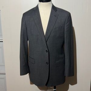 Brooks Brothers sports coat. 41R slim fit. Grey nails head.